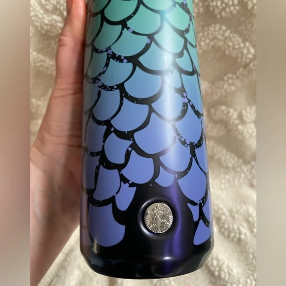 Starbucks vacuum insulated water bottle new 20oz mermaid - Picture 3 of 4